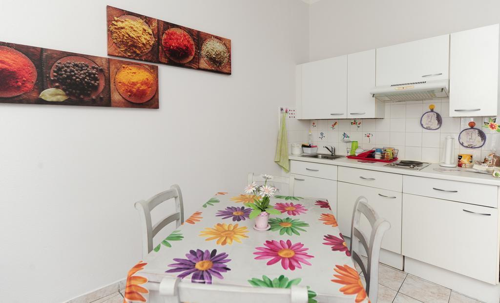 La Romantica Dante Five Stars Holiday House Nice Buitenkant foto
